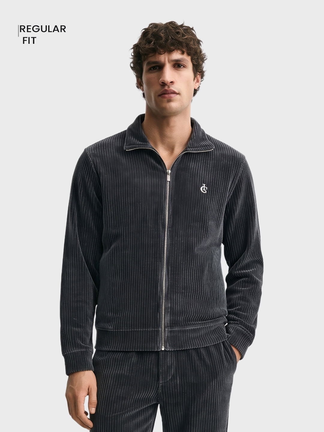 Men's Black Regular Fit Solid Casual Sweatshirt