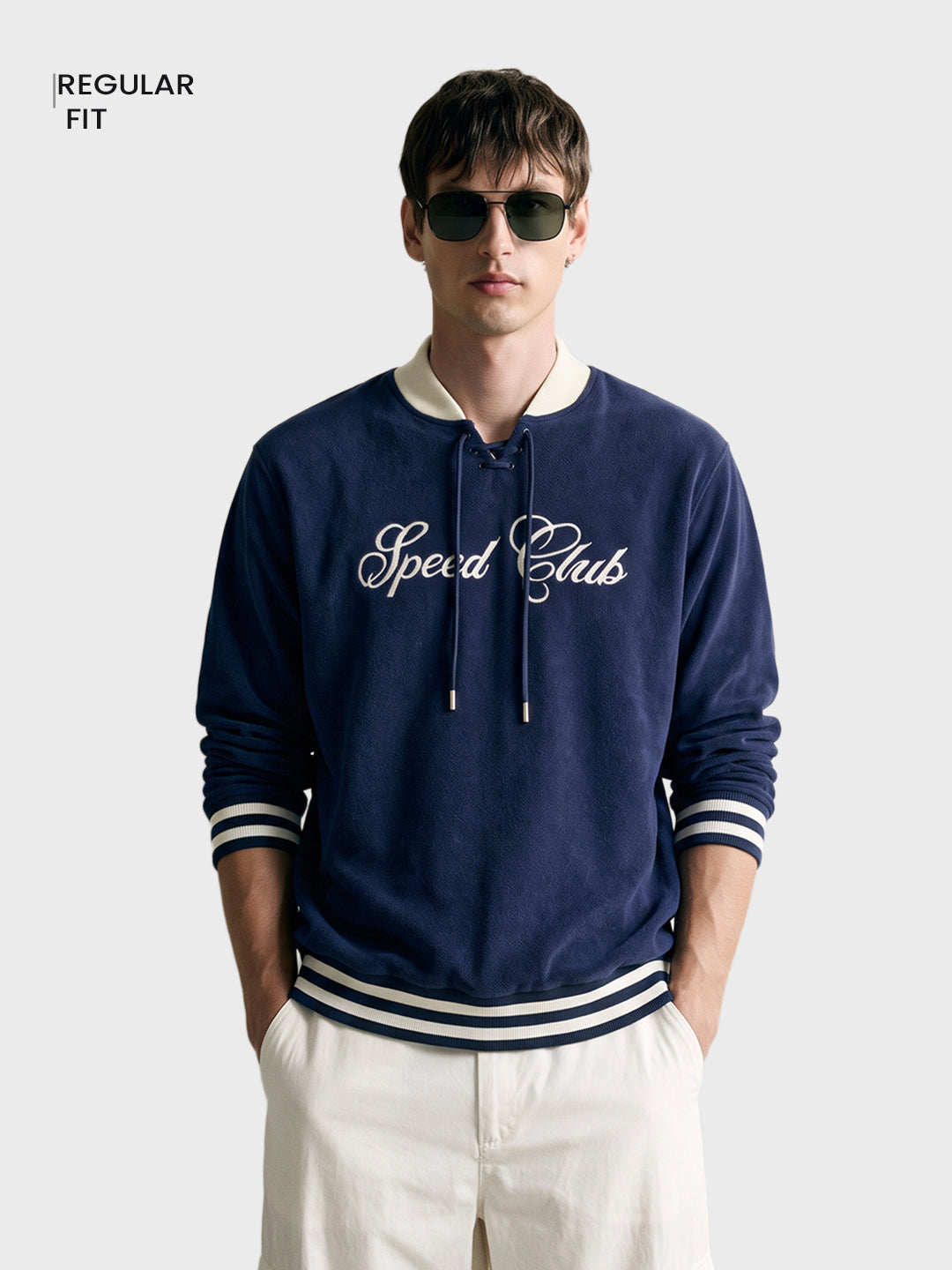 Men's Navy Blue Regular Fit Embroidered Casual Sweatshirt