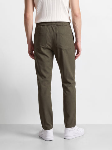 Men's Green Regular Fit Solid Resort Wear Jogger