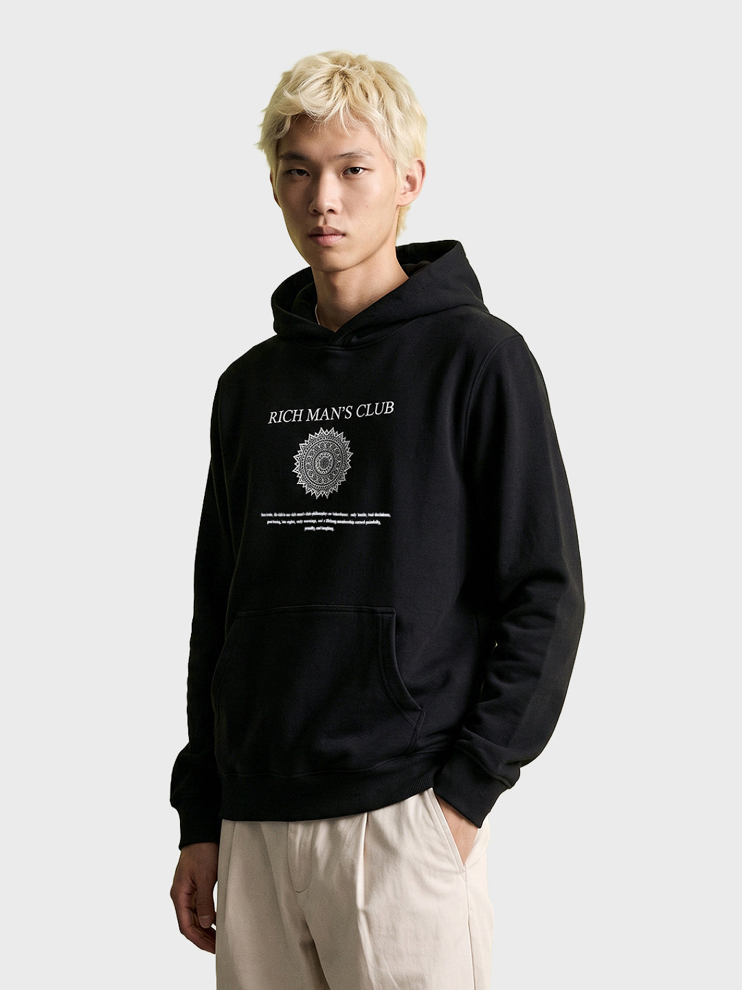 Men's Black Relaxed Fit Graphic Printed Casual Hooded Sweatshirt