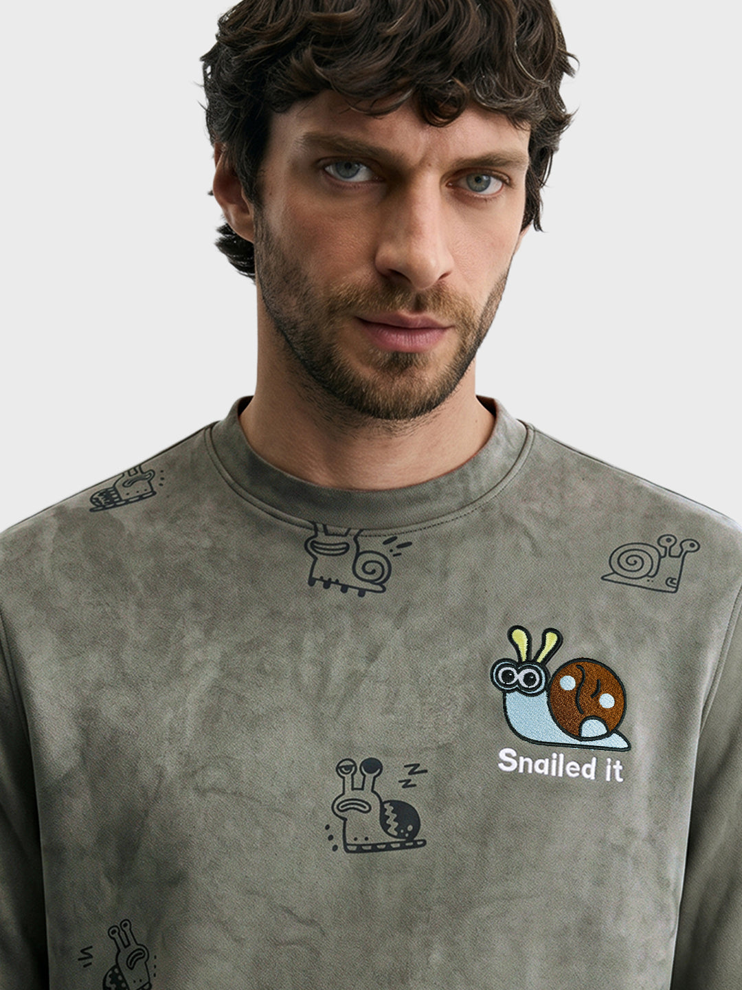 Men's Olive Relaxed Fit Printed Casual Sweatshirt