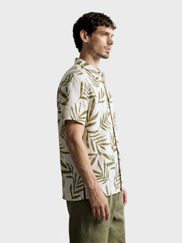 Men's Green Relaxed Fit Printed Casual Shirt