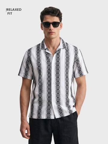 Men's Black Relaxed Fit Striped Casual Shirt