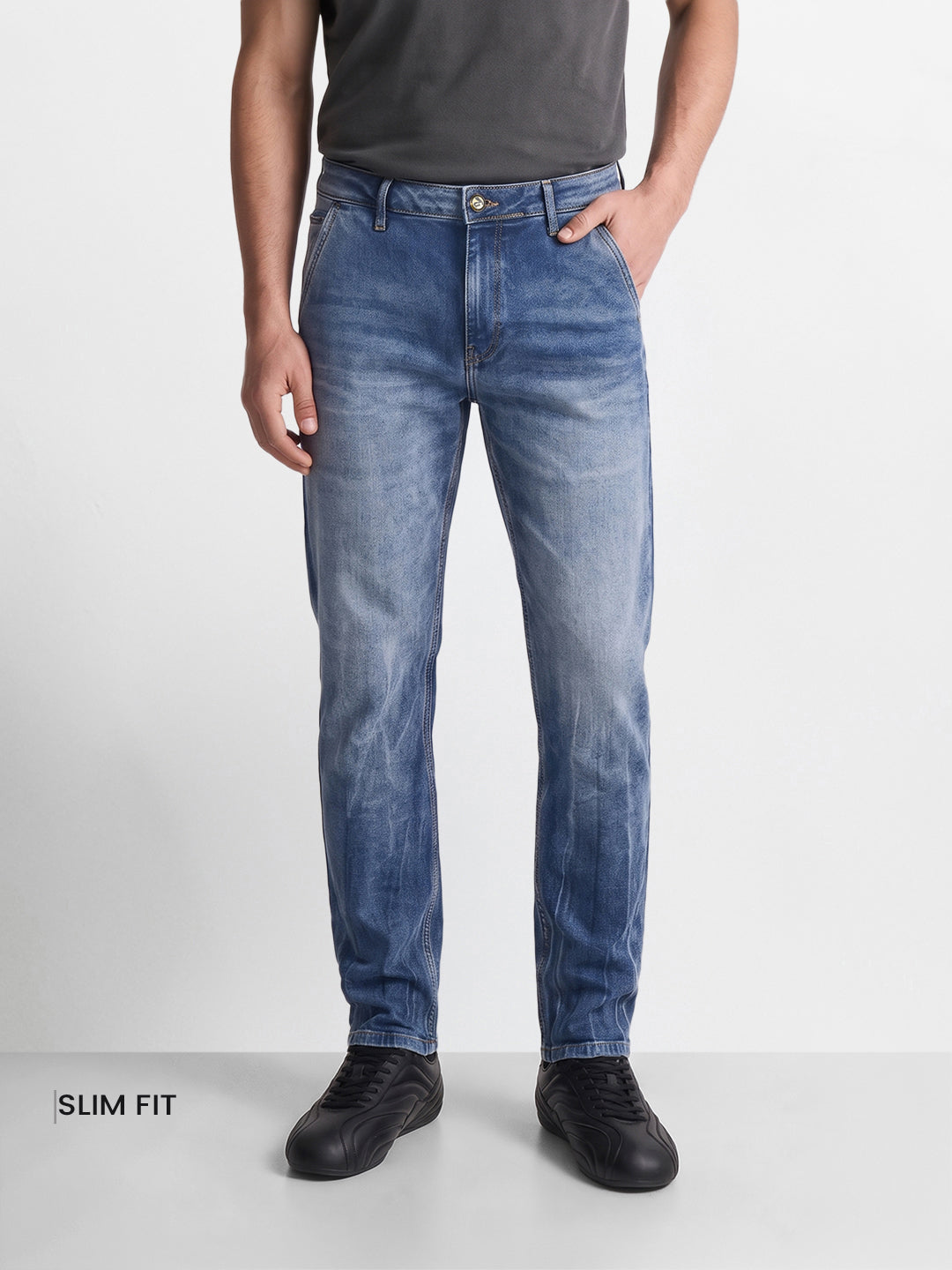 Men's Blue Slim Fit Solid Casual Jeans