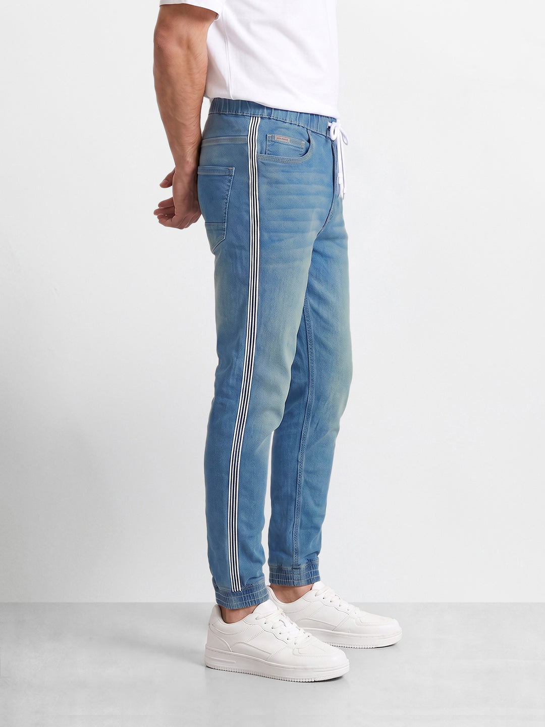 Men's Blue Slim Fit Solid Casual Jeans