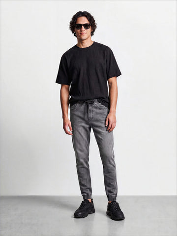 Men's Grey Slim Fit Solid Casual Jeans