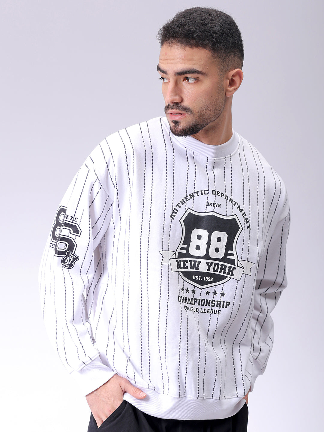 Men's White Relaxed Fit Striped Overhead-Crewneck Sweatshirt