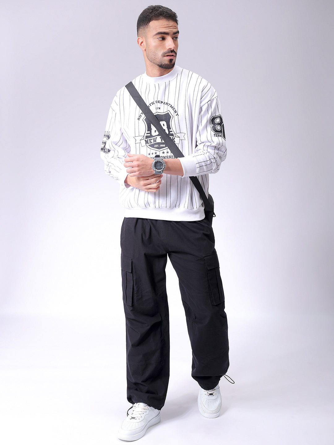 Men's White Relaxed Fit Striped Overhead-Crewneck Sweatshirt