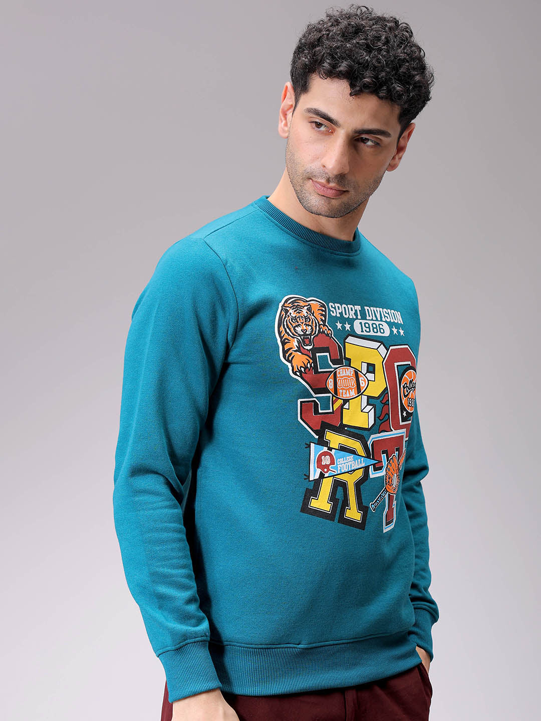 Men's Green Regular Fit Placement Printed Overhead-Crewneck Sweatshirt