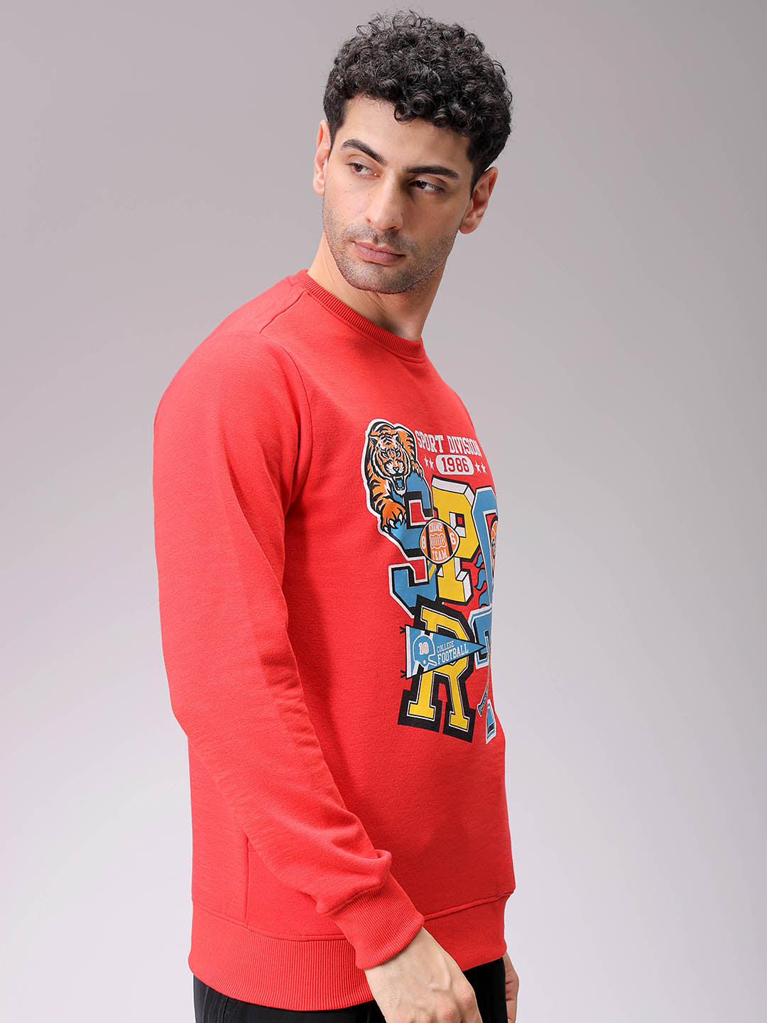Men's Red Regular Fit Placement Printed Overhead-Crewneck Sweatshirt