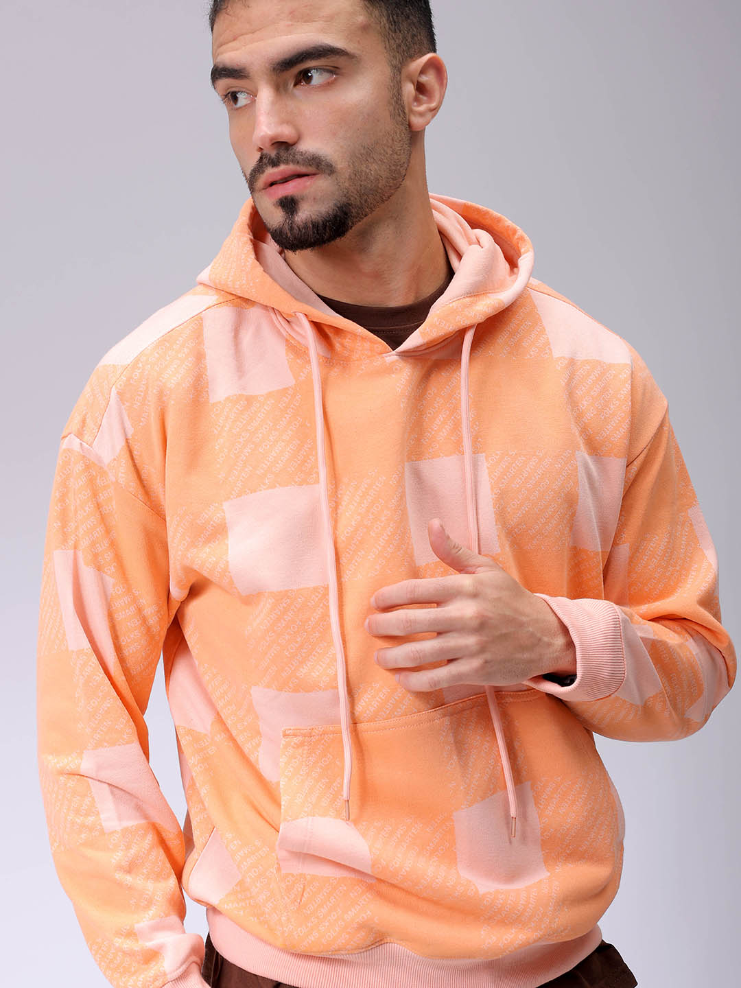 Men's Peach Relaxed Fit Geometric Overhead-Hooded Sweatshirt