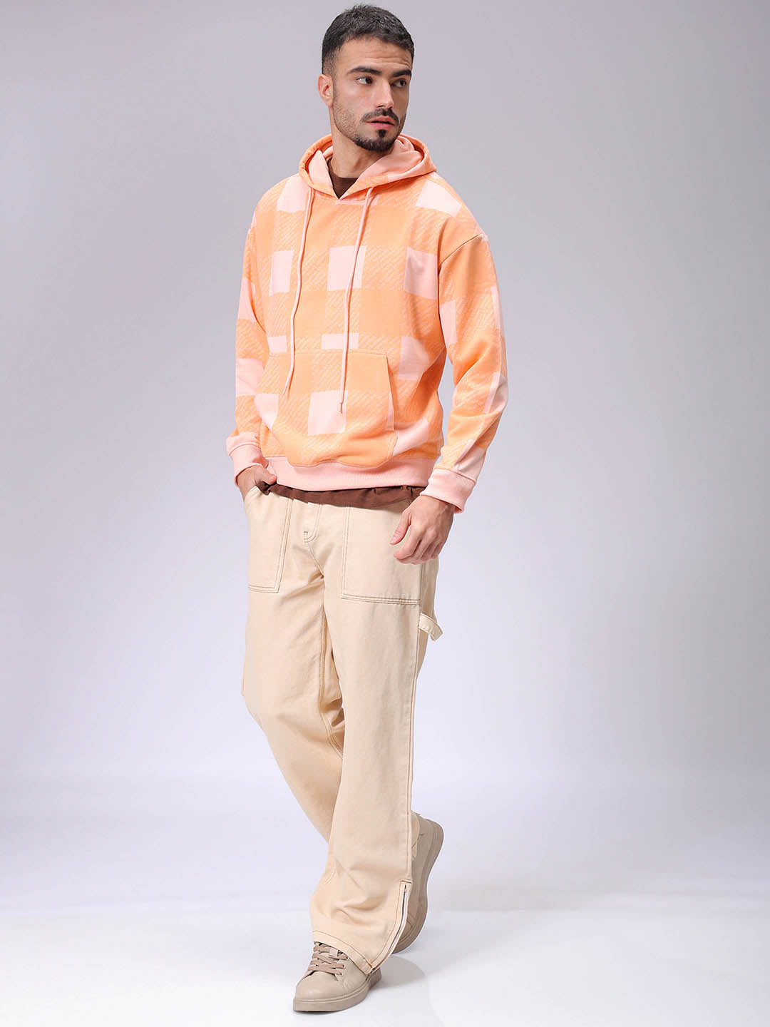Men's Peach Relaxed Fit Geometric Overhead-Hooded Sweatshirt