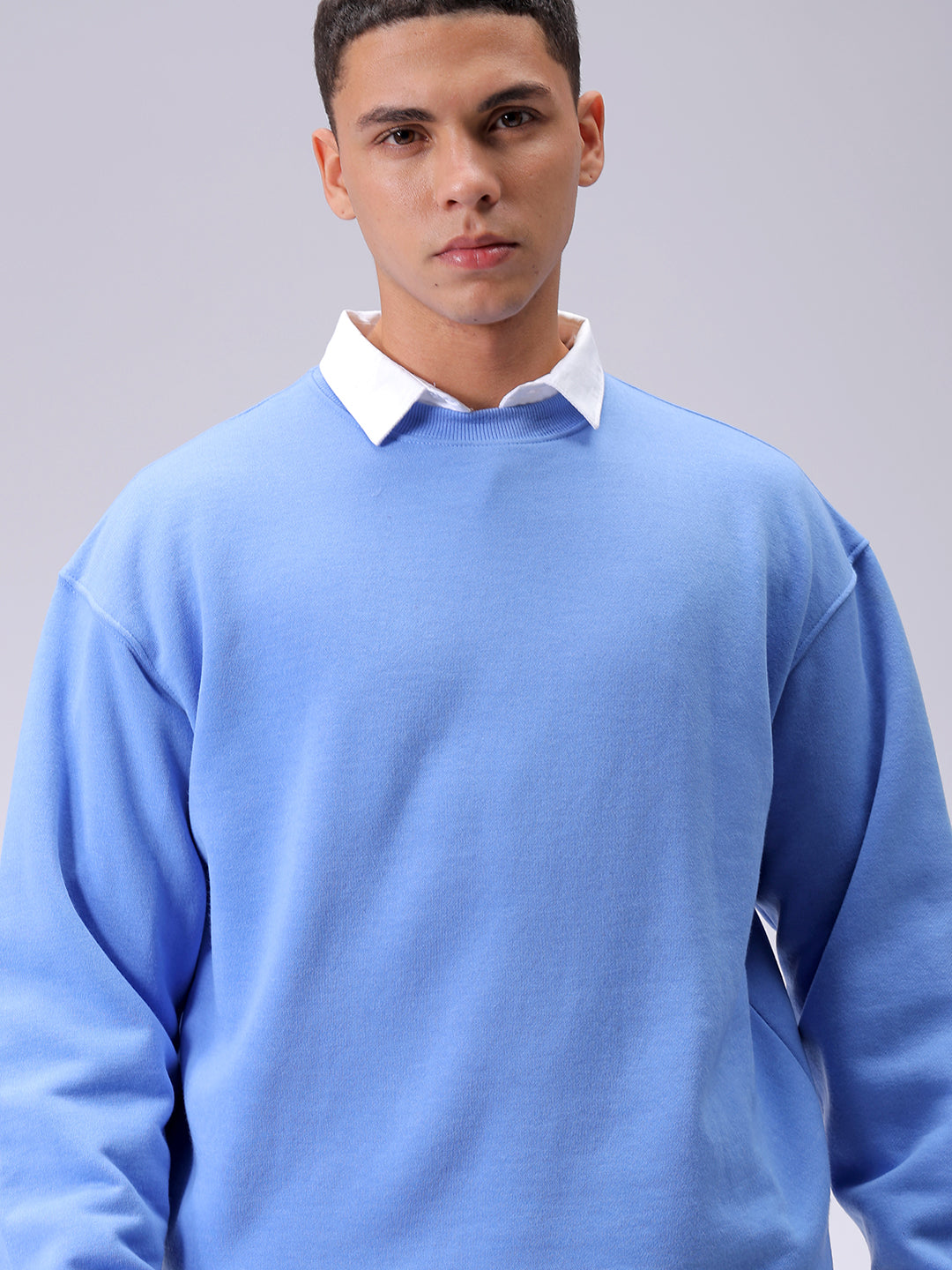 Men's Blue Oversized Solid Overhead-Crewneck Sweatshirt