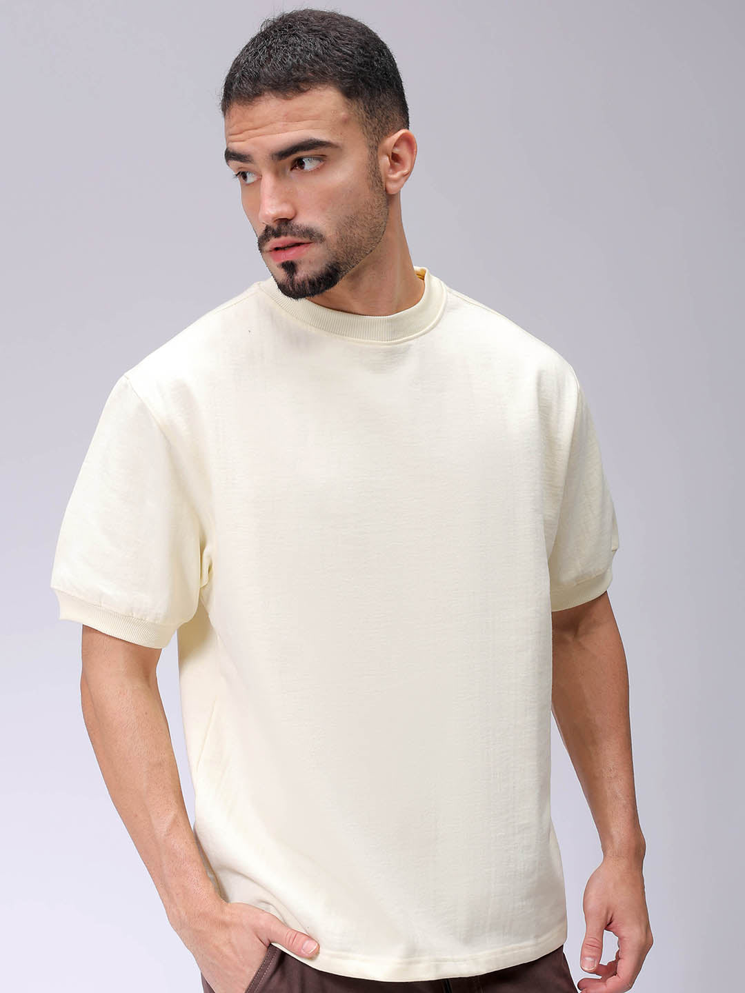 Men's Chalk Relax Fit Solid Overhead-Crewneck Sweatshirt