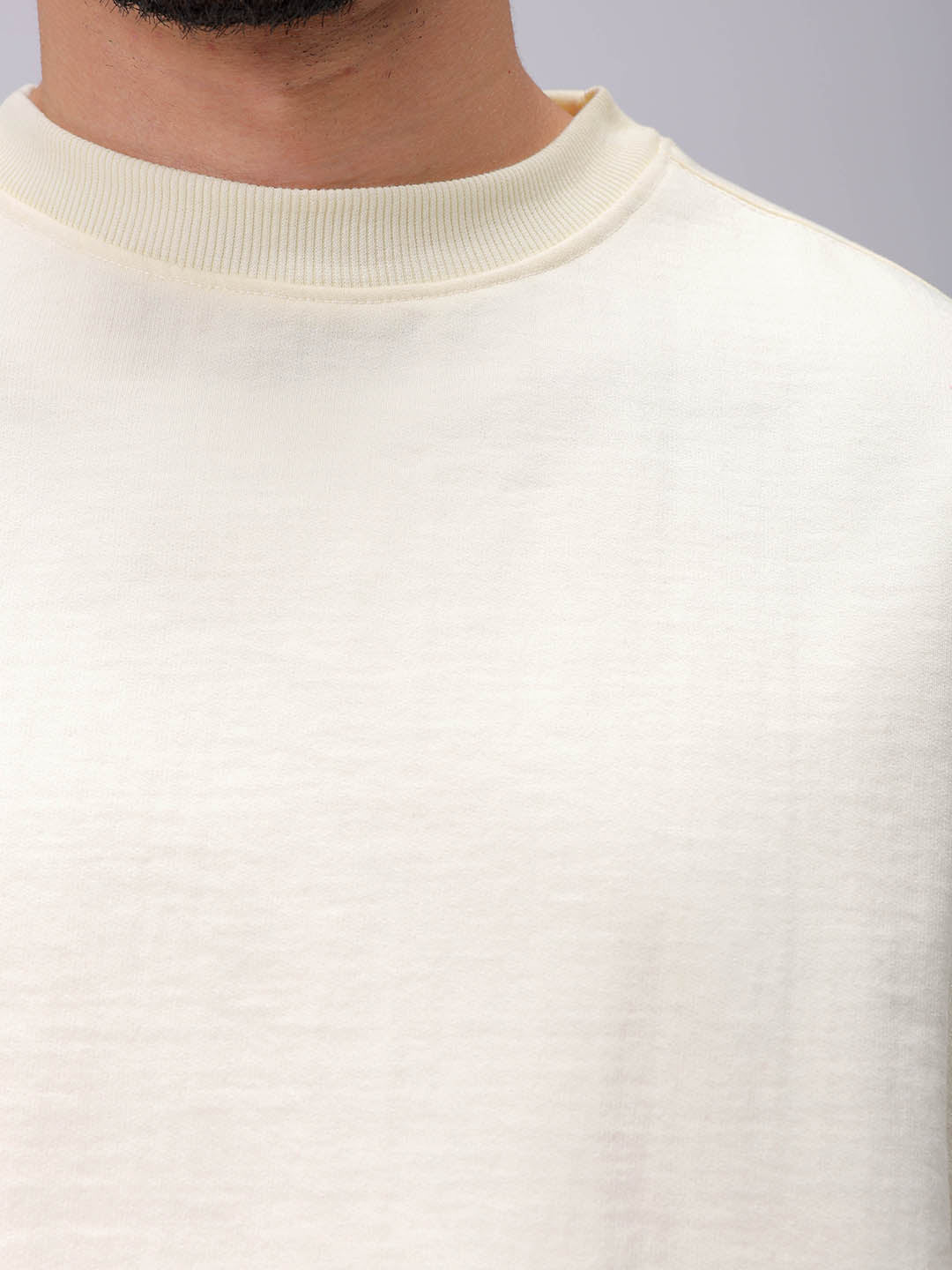 Men's Chalk Relax Fit Solid Overhead-Crewneck Sweatshirt