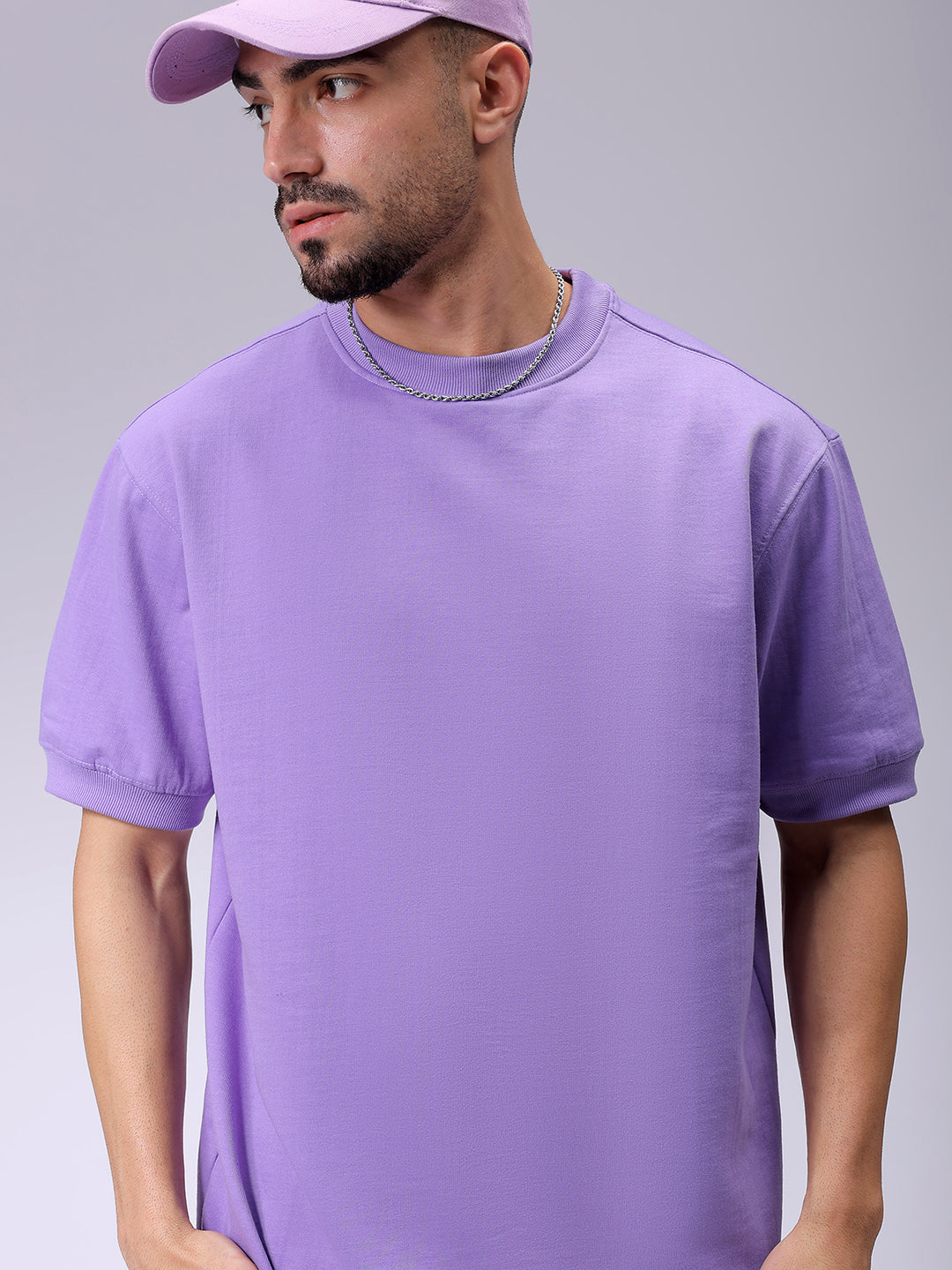 Men's Purple Relaxed Fit Solid Overhead-Crewneck Sweatshirt