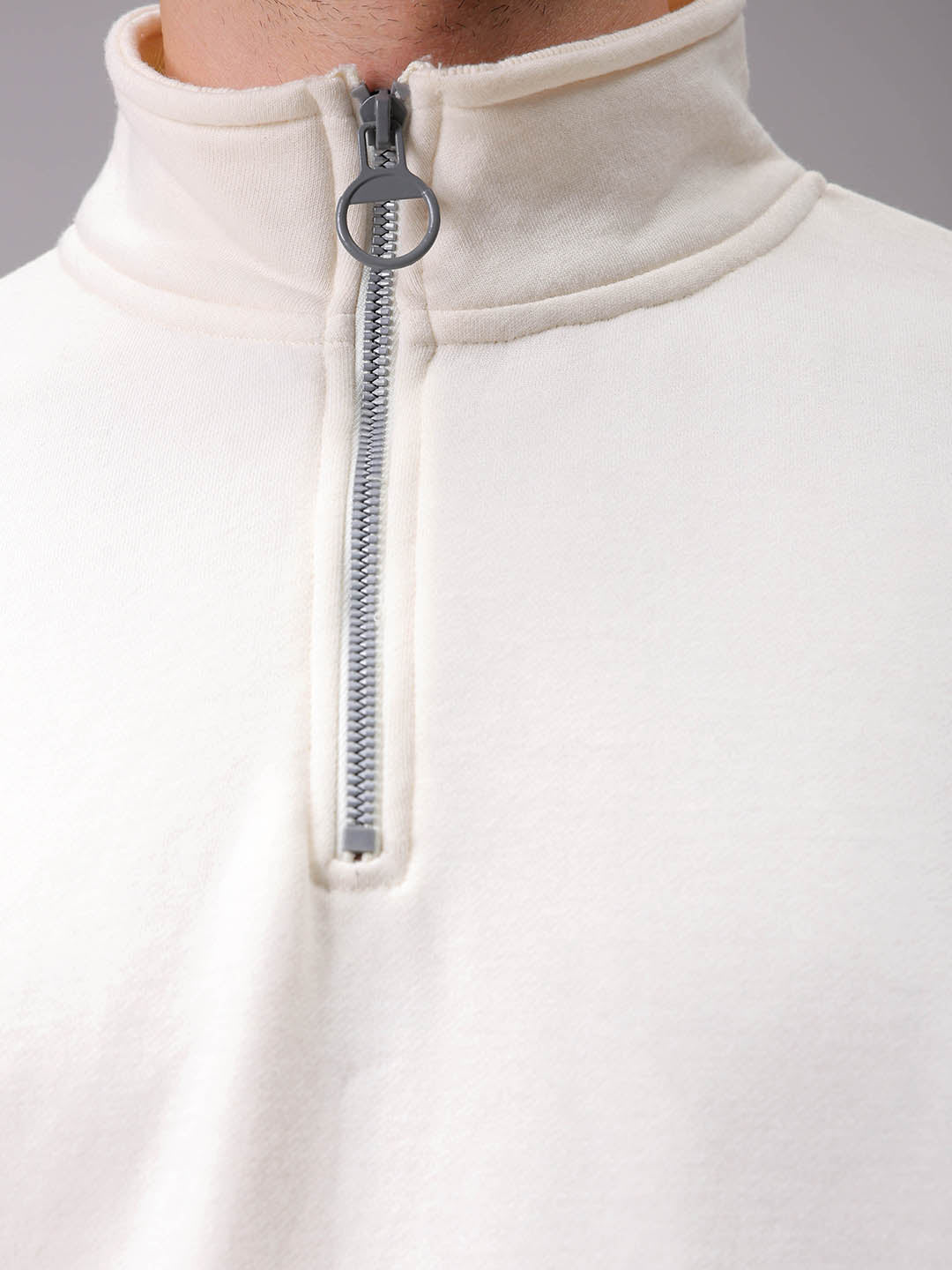 Men's Chalk Relaxed Fit Solid Overhead-Highneck Sweatshirt