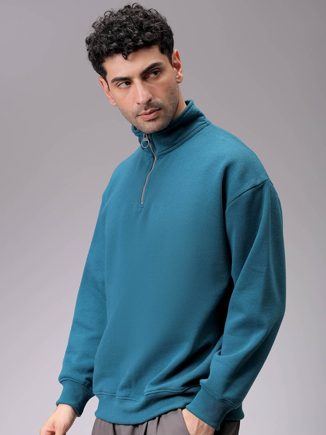 Men's Green Relaxed Fit Solid Overhead-Highneck Sweatshirt
