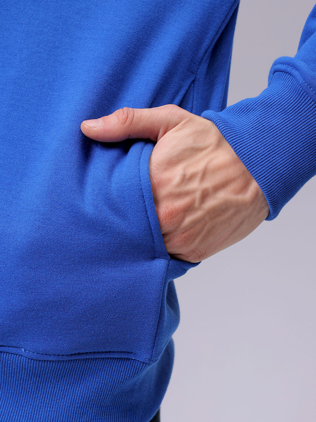 Men's Relaxed Fit Solid Frontopen Highneck Sweatshirt