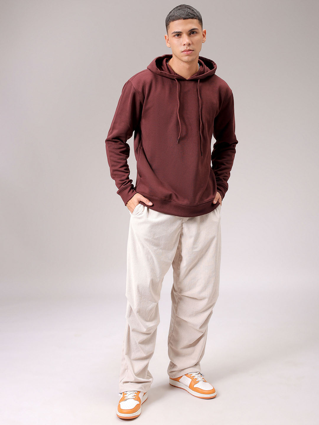 Men's Brown Regular Fit Solid Overhead Hooded Sweatshirt