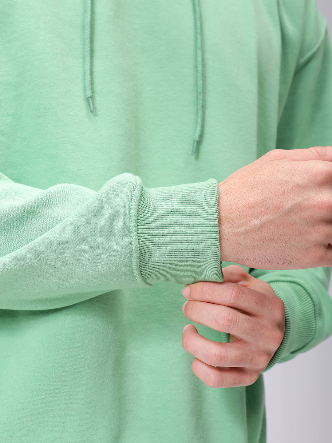 Men's Green Oversized Solid Overhead-Hooded Sweatshirt