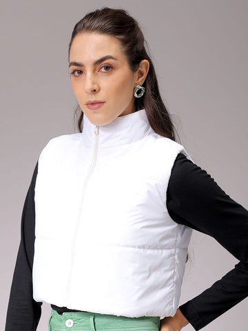 Women's White Regular Fit Solid Cropped Quilted Jacket