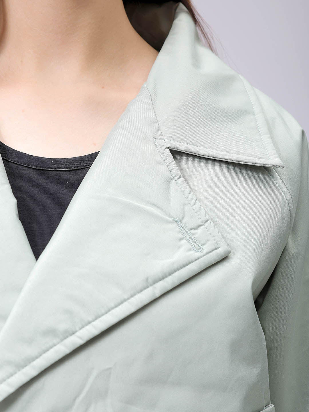 Women's Green Straight Fit Solid Trench Coat
