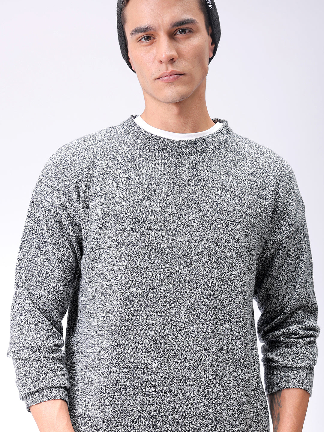 Men's Black Oversized Solid Crew Neck Sweater