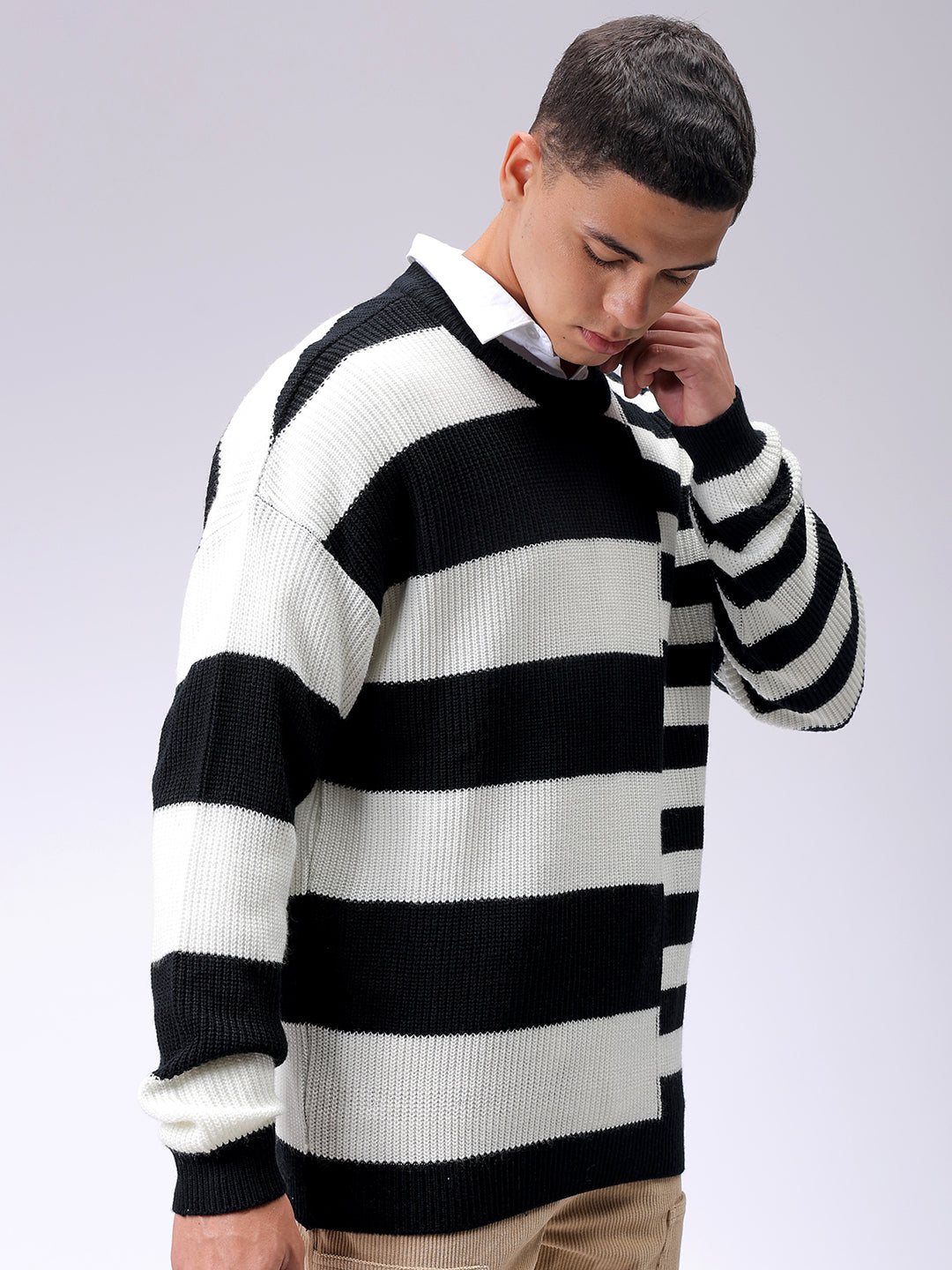 Men's Black Oversized Striped Crew Neck Sweater