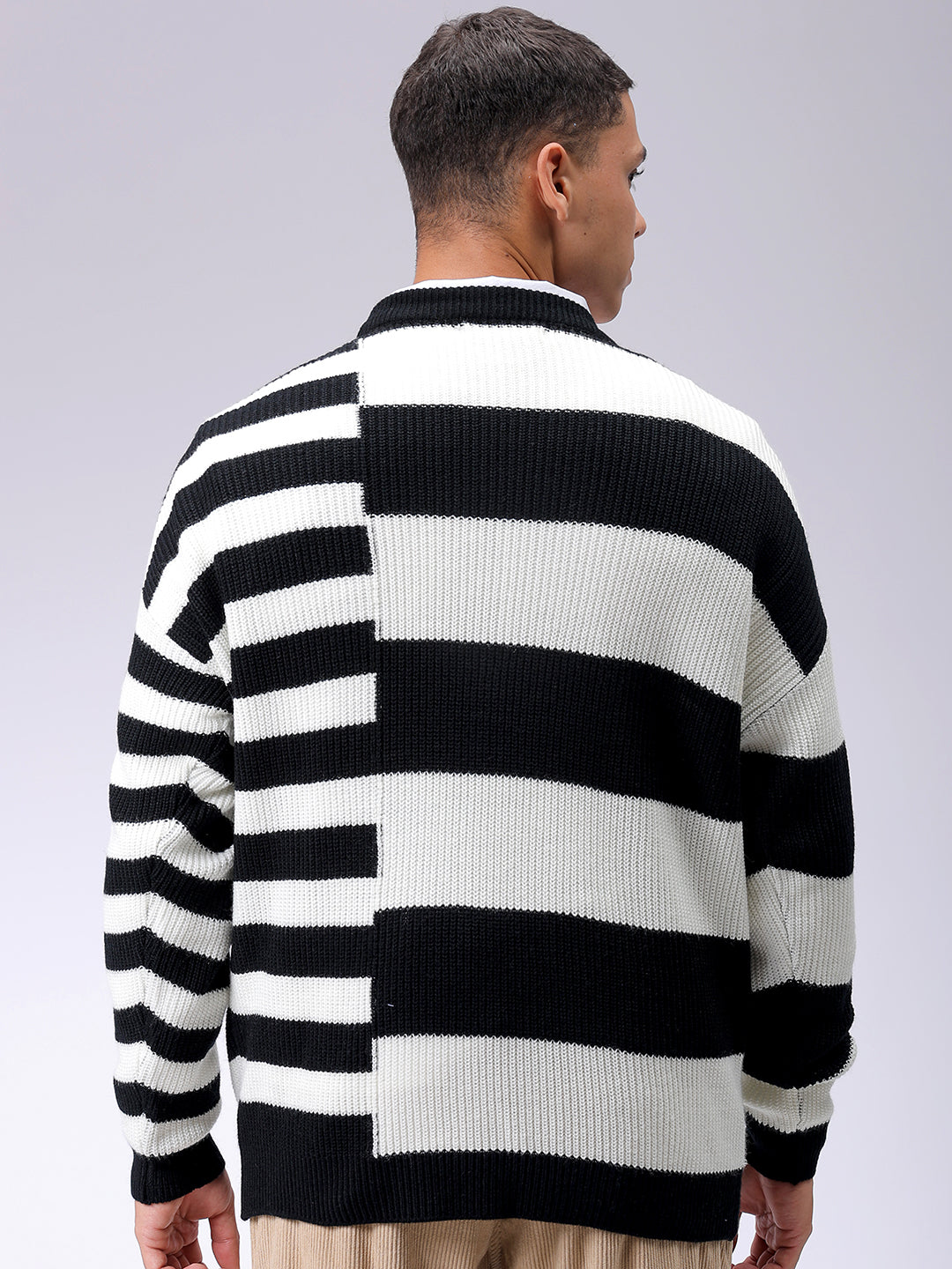 Men's Black Oversized Striped Crew Neck Sweater