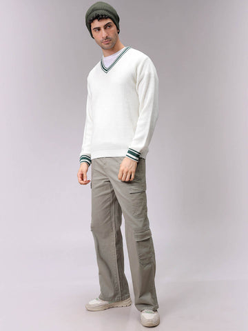 Men's White Relaxed Fit Solid V-Neck Sweater