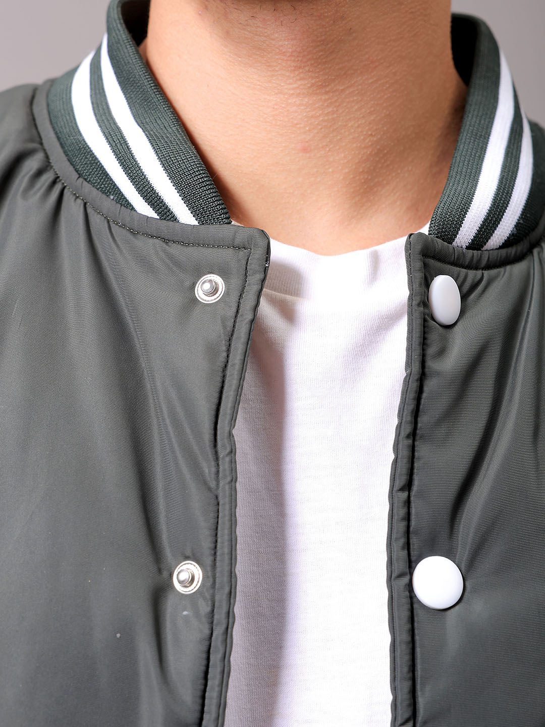 Men's Green Slim Fit Colourblocked Varsity Jacket