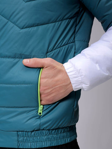 Men's Slim Fit Colourblocked Hooded Puffer Jacket