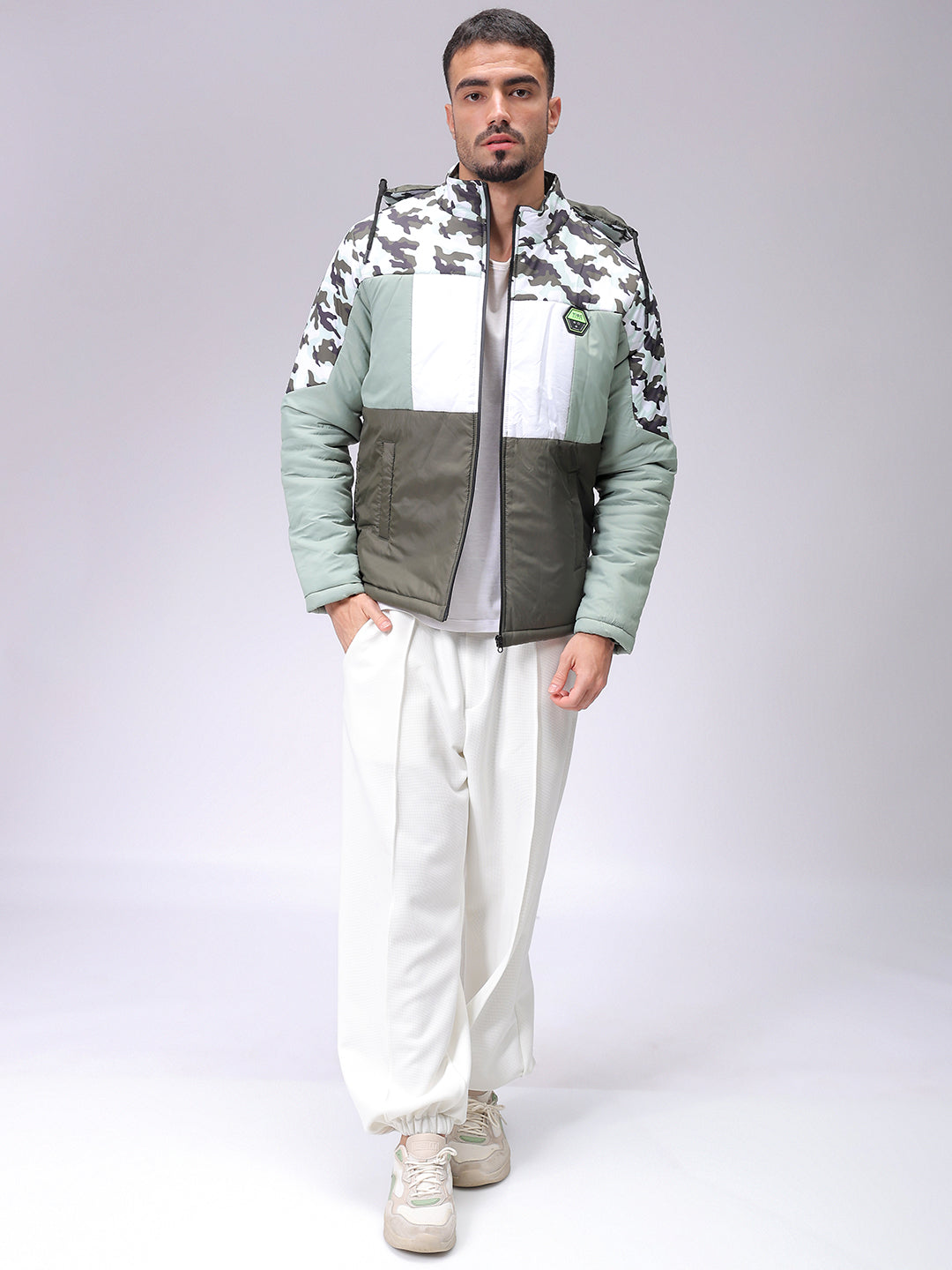 Men's Slim Fit Camouflage Hooded Puffer Jacket