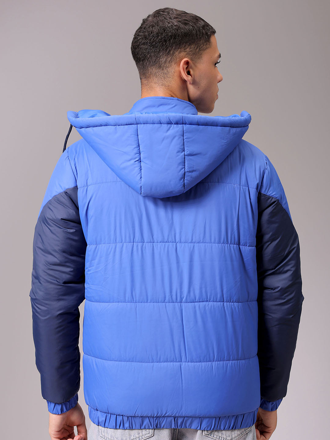 Men's Blue Slim Fit Colourblocked Jacket