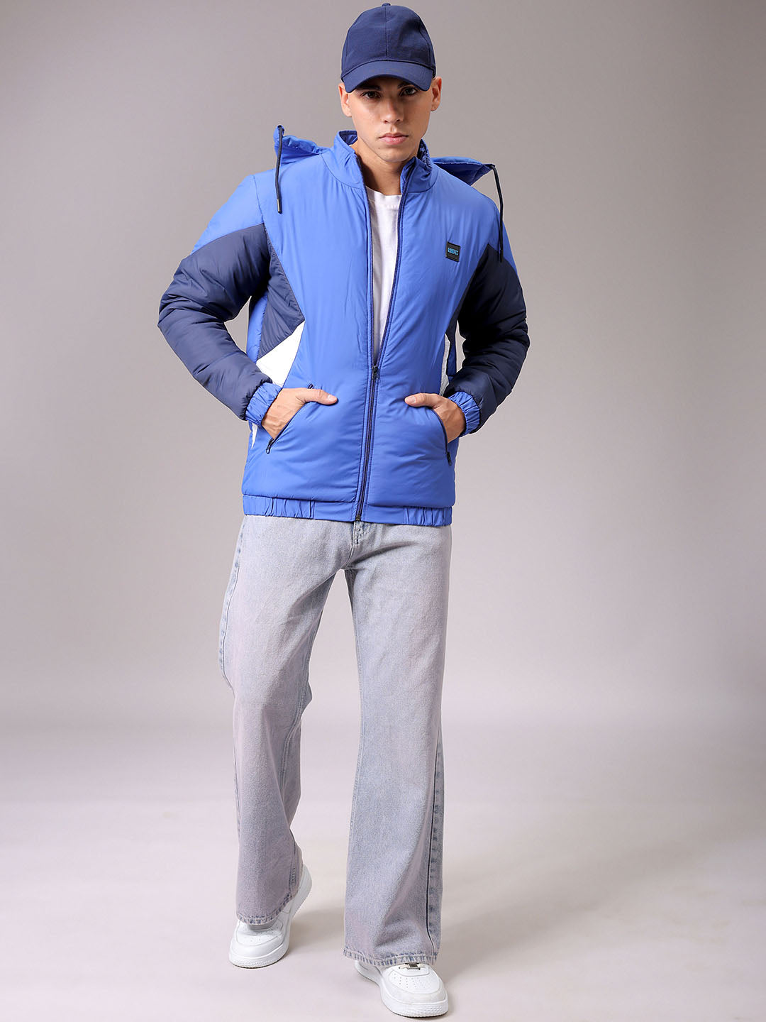 Men's Blue Slim Fit Colourblocked Jacket