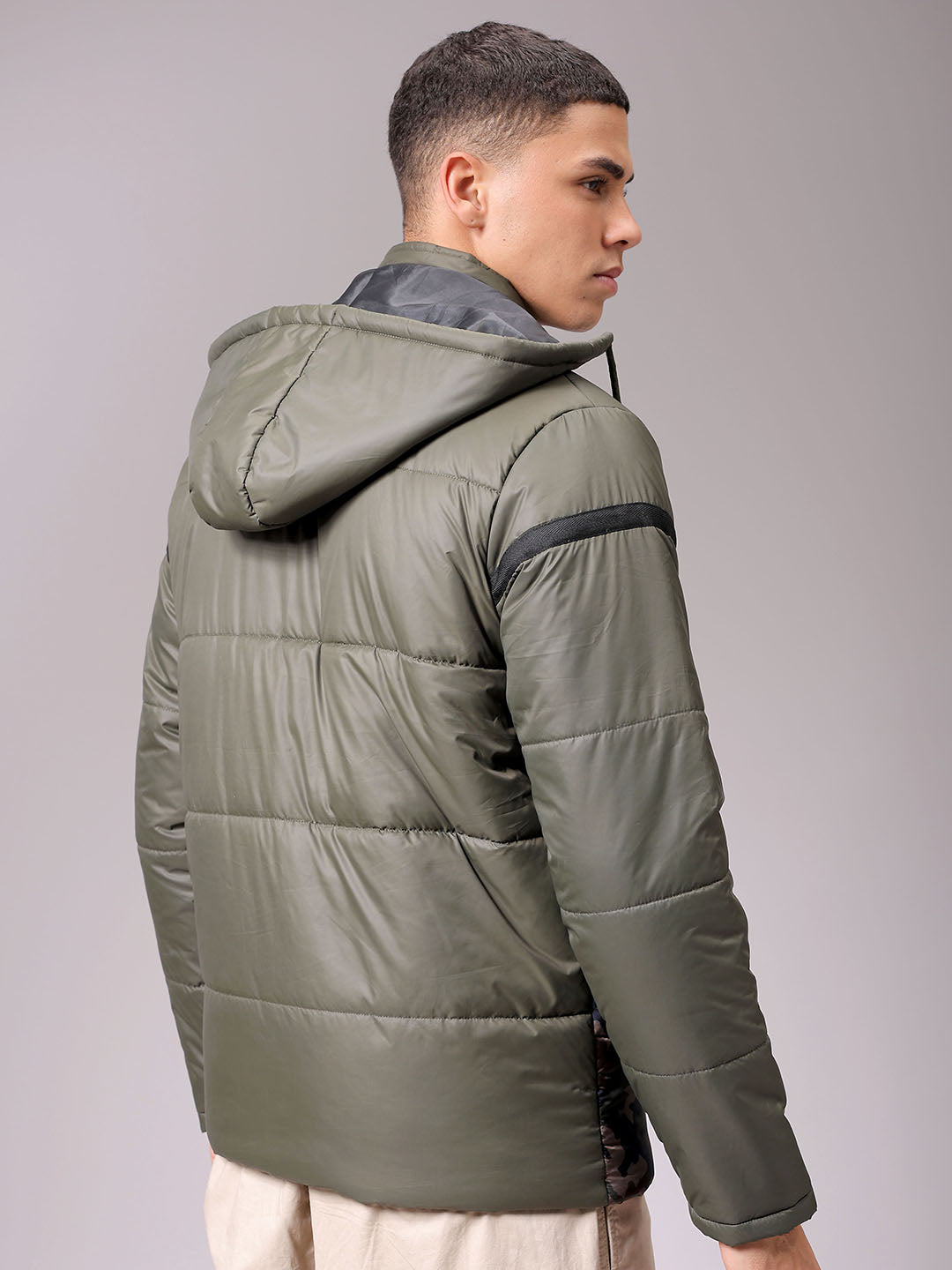 Men's Green Slim Fit Camouflage Jacket