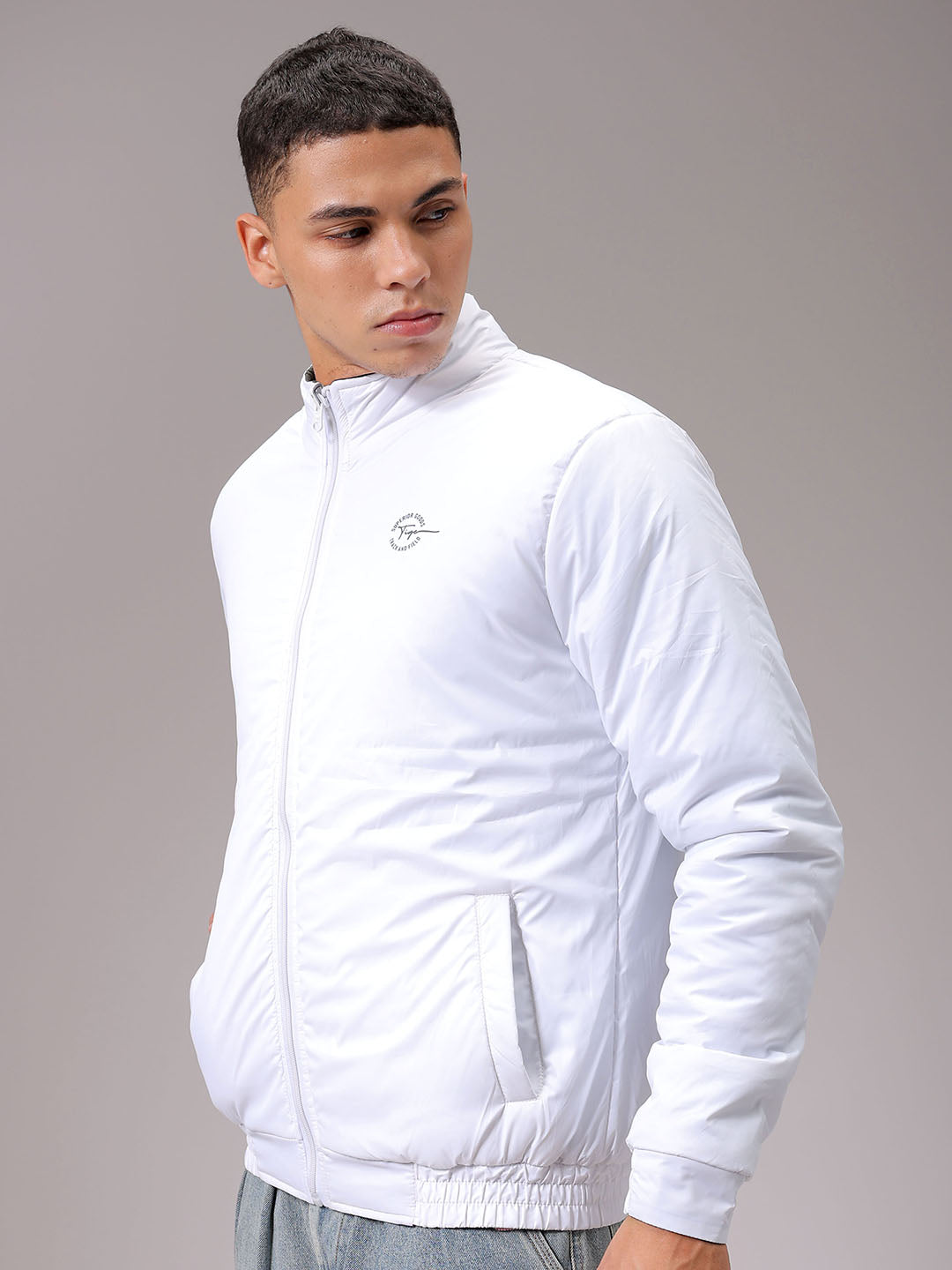 Men's White Slim Fit Solid Reversible Jacket