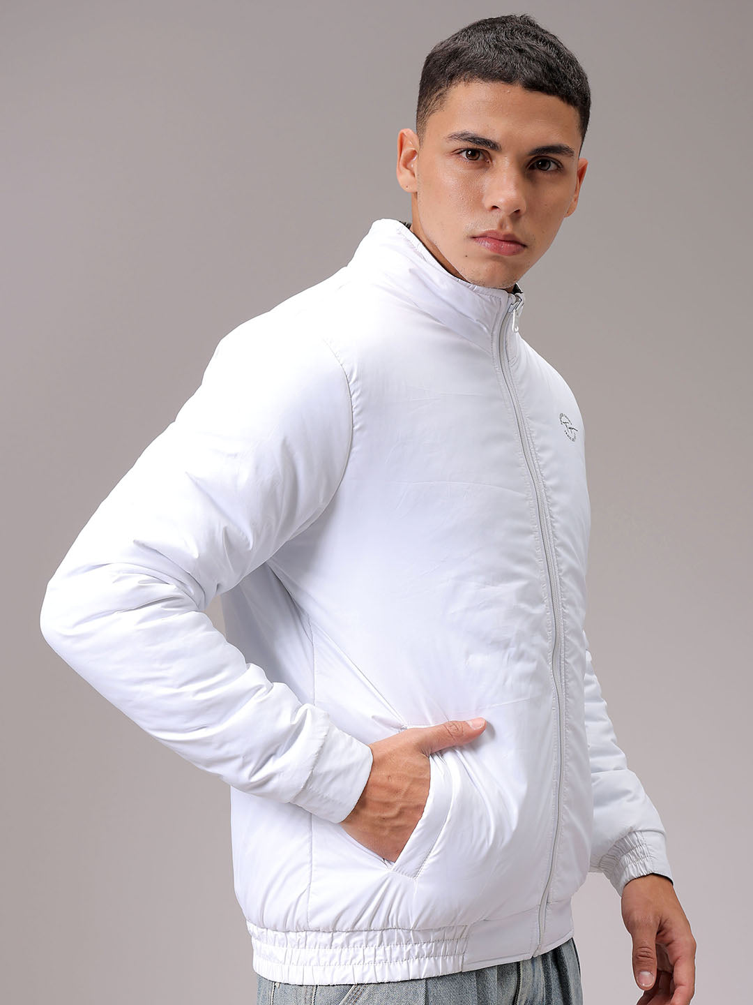 Men's White Slim Fit Solid Reversible Jacket