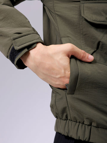Men's Slim Fit Solid Zipperper Quilted Jacket