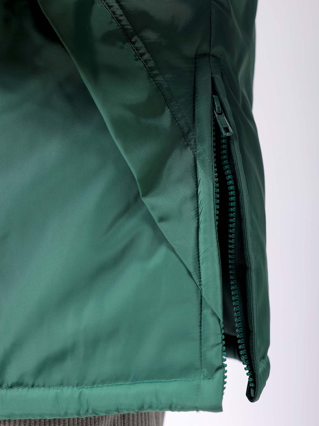 Men's Green Slim Fit Solid Hooded Jacket