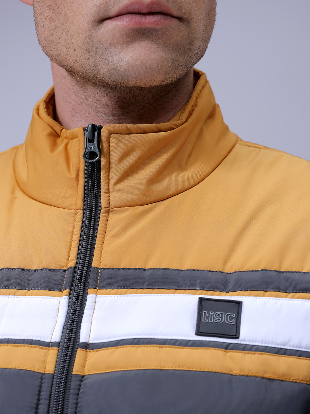 Men's Grey Slim Fit Colourblocked Jacket