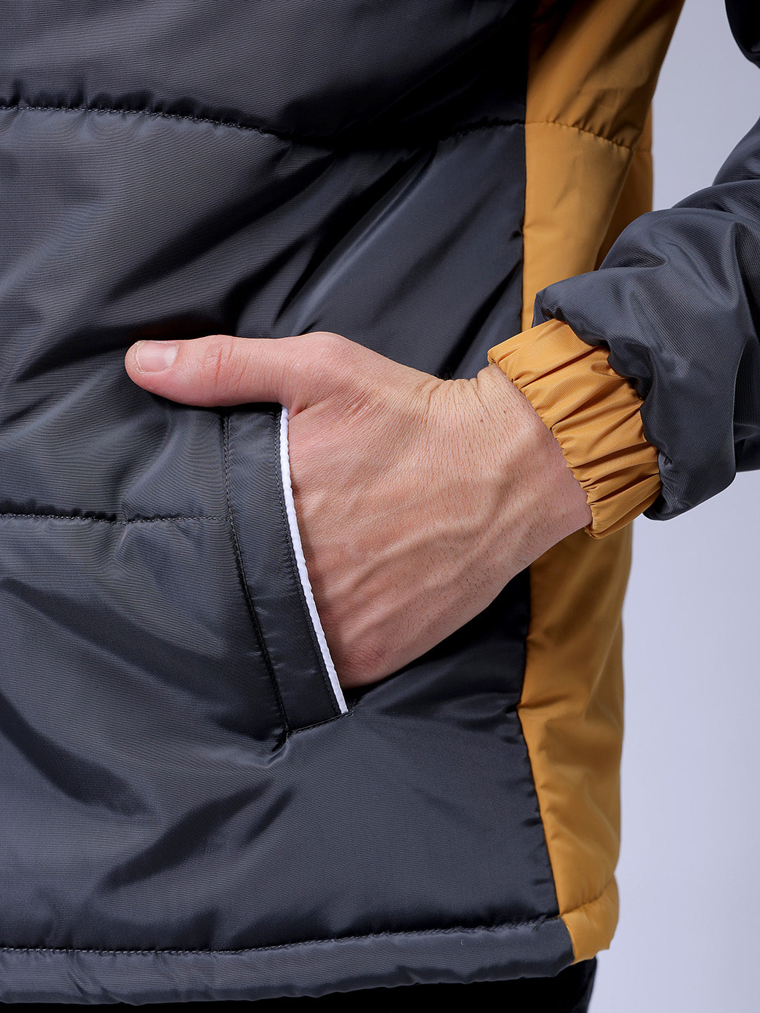Men's Grey Slim Fit Colourblocked Jacket