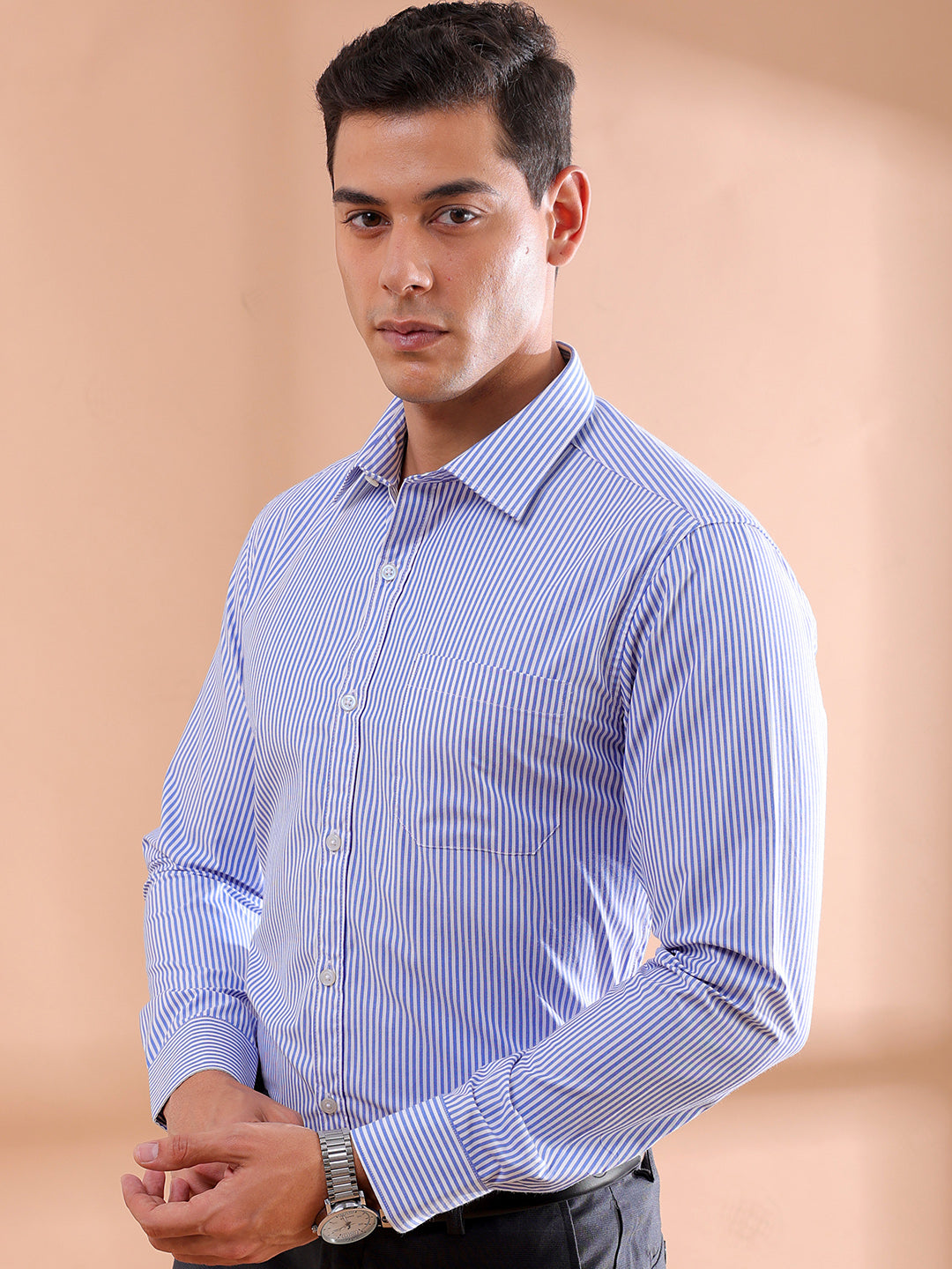 Shop Men's Blue Slim Fit Striped Formal Shirt Online.