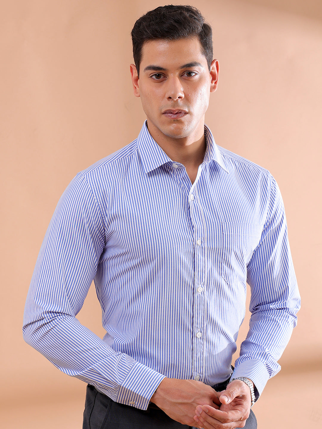 Shop Men's Blue Slim Fit Striped Formal Shirt Online.