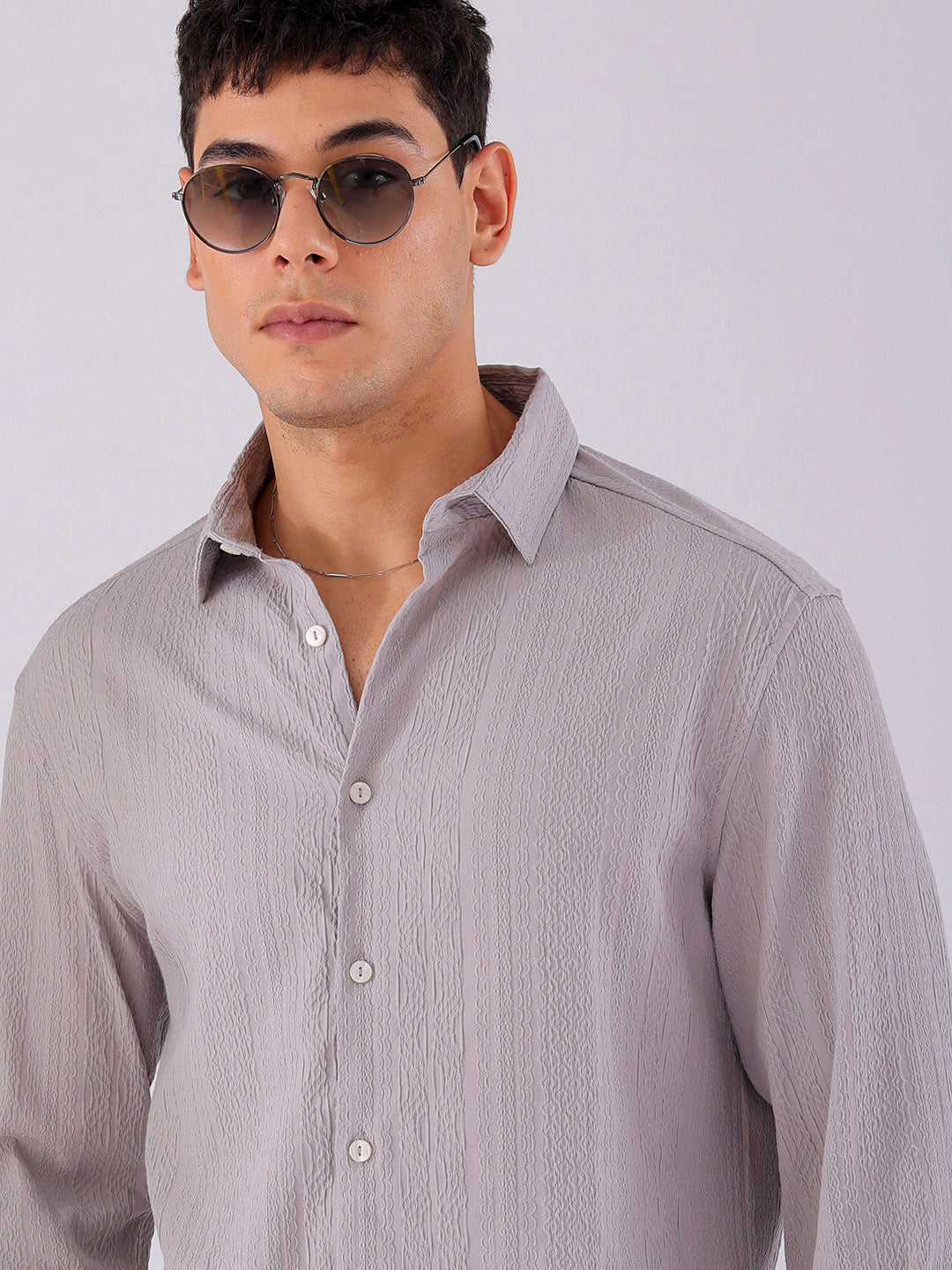 Shop Men's Textured Slim Fit Resortwear Shirt Online.