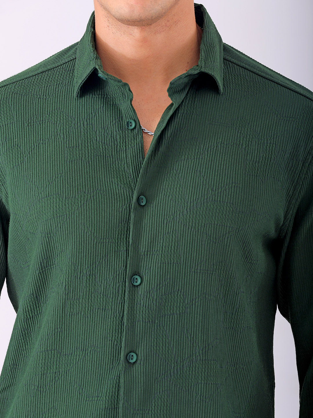 Shop Men's Textured Slim Fit Resortwear Shirt Online.