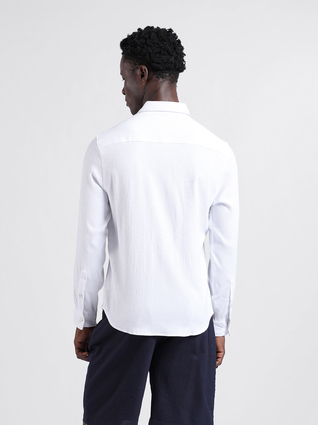 Men's White Slim Fit Textured Resort Wear Shirt