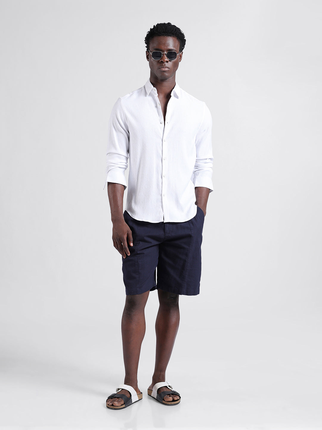 Men's White Slim Fit Textured Resort Wear Shirt