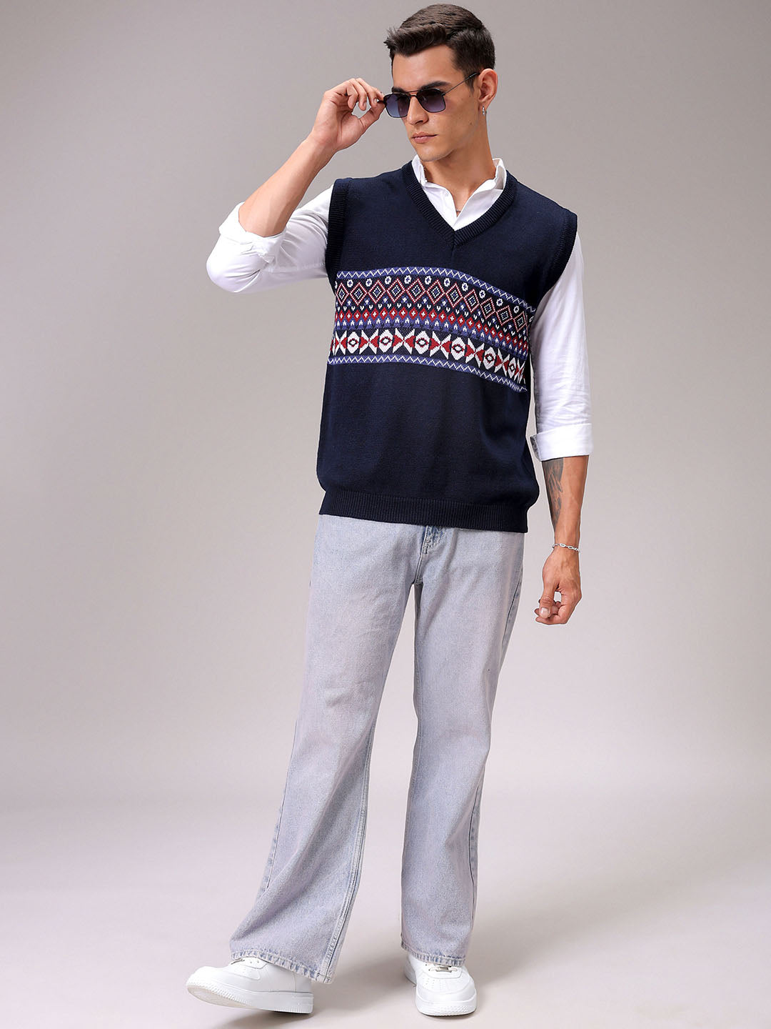 Men's Navy Blue Relaxed Fit Argyle Sweater